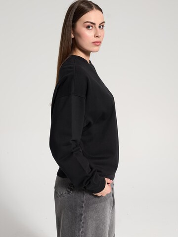 NOWIHT Sweatshirt 'Melisande' in Zwart
