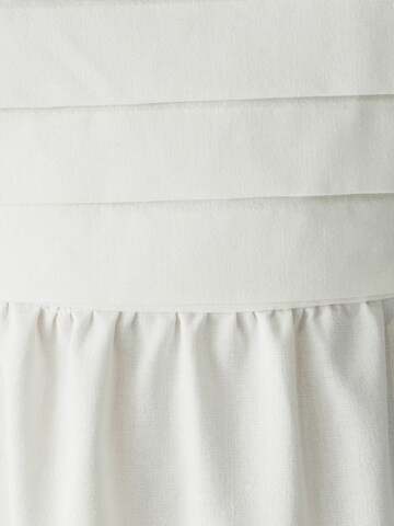 Abito 'DESI' di St MRLO in bianco
