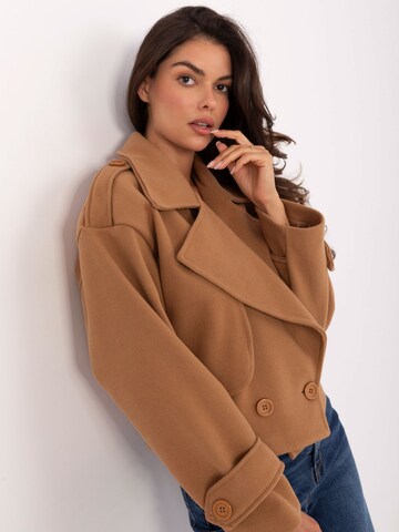 Madnezz House Übergangsjacke in Beige