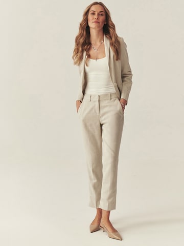 TATUUM Regular Broek in Beige: voorkant