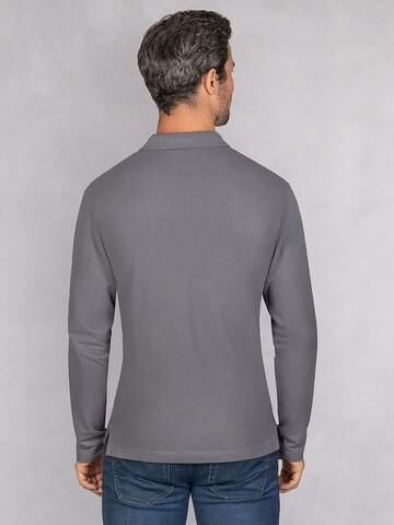 T-Shirt GIESSWEIN en gris