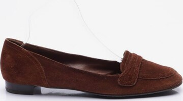 Salvatore Ferragamo Flats & Loafers in 39,5 in Brown: front