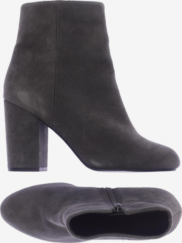 Pier One Dress Boots in 38 in Grey: front