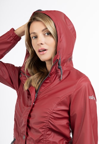 Manteau fonctionnel Usha en rouge