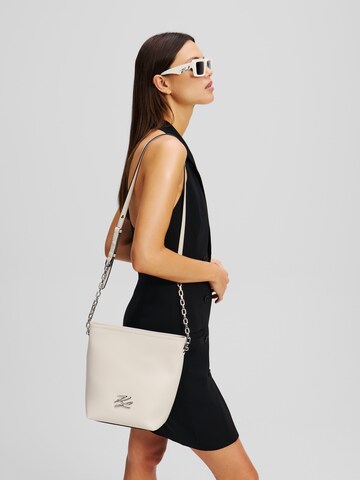 Karl Lagerfeld Posetaske i beige: forside