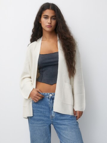 Pull&Bear Cardigan i beige: forside