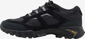 OAKLEY Tenisky 'Sierra Terrain' – černá: přední strana