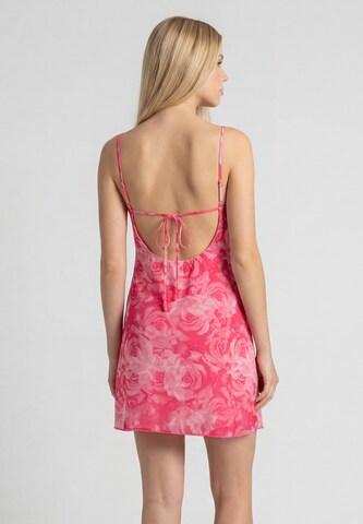 MYMO Dress in Pink