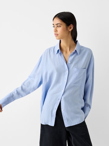 Bershka Blouse in Blauw