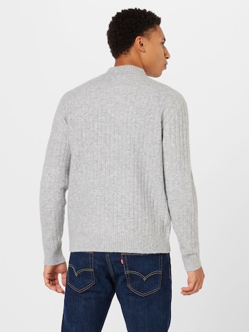 ABOUT YOU Пуловер 'Vincent' в сиво