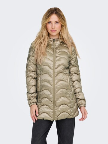 ONLY - Chaqueta de invierno 'ONLVega' en beige: frente