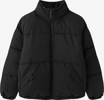 Pull&Bear Jacke in Schwarz: predná strana