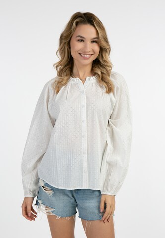 IZIA Blouse in Wit: voorkant