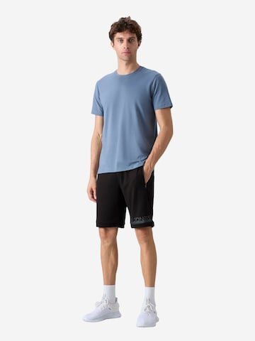 Tommy Life Hose 'Shorts'‌‌‌‌‌‌‌‌‌ in Schwarz
