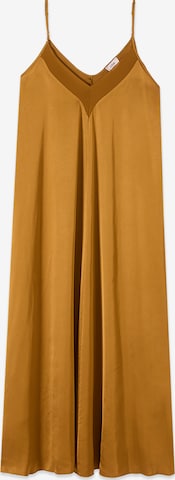 Robe oltre en marron : devant