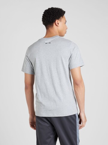 Nike Sportswear Majica 'AIR' | siva barva