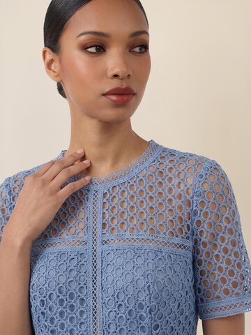 APART Kleid in Blau