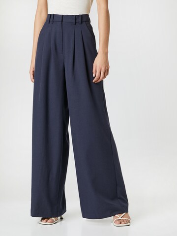 Wide leg Pantaloni cutați 'Brenda' de la Guido Maria Kretschmer Women pe albastru: față