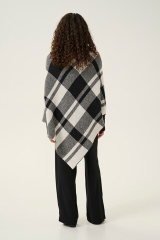 Cape 'CR Livia' Cream en noir