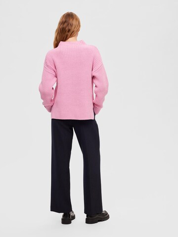 Pull-over 'Selma' SELECTED FEMME en rose