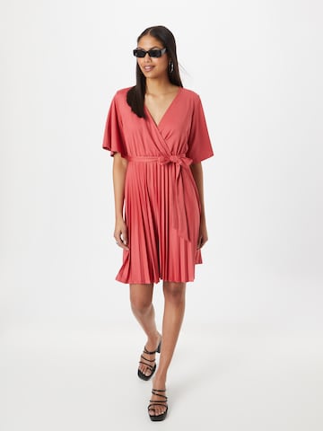 Robe 'Gwen' ABOUT YOU en rouge