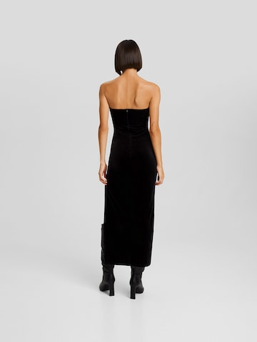 Bershka Kleid in Schwarz