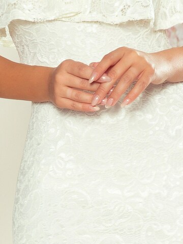 Numoco Dress 'Carmen' in Beige