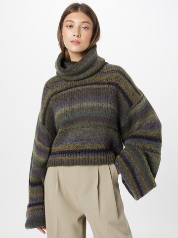 MADS NORGAARD COPENHAGEN Pullover 'Pagliaccio Kerpen' i grøn: forside