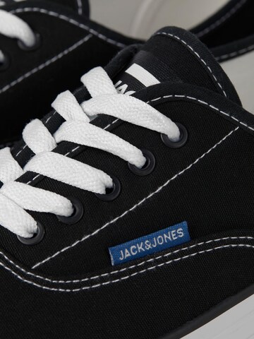 JACK & JONES Nizke superge 'Curtis' | črna barva