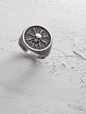 REYTEL - Anillo 'VEGVISIR WITH SKULL' en plata