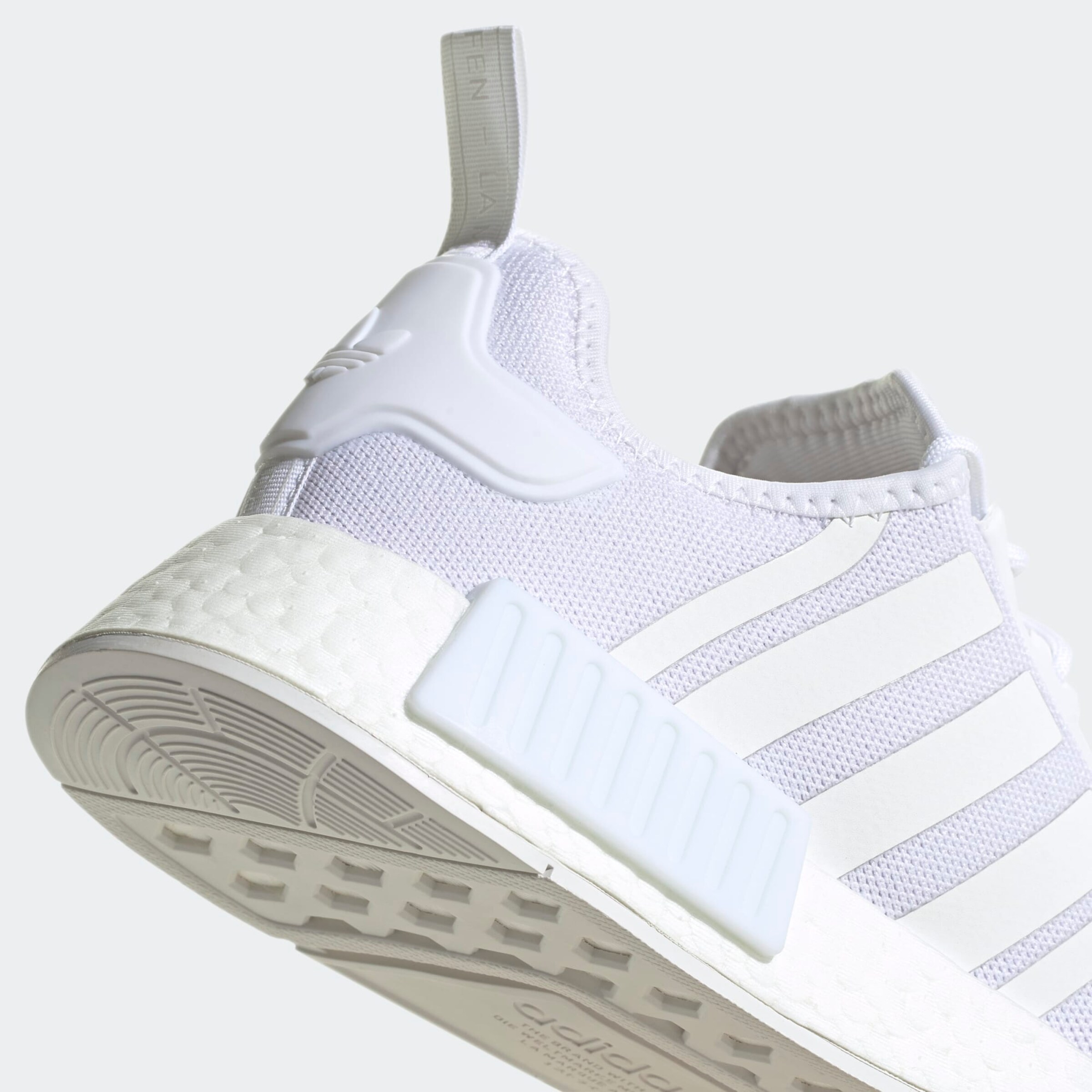 addidas nmd all white