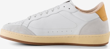 Baskets basses 'STB-BABTISTE' Shoe The Bear en blanc : devant