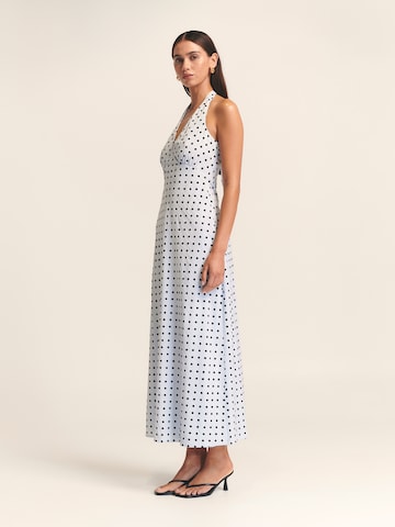 Rochie 'Elena' de la St MRLO pe albastru
