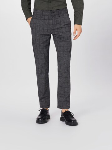 BOSS Regular Chino trousers in Grey: front