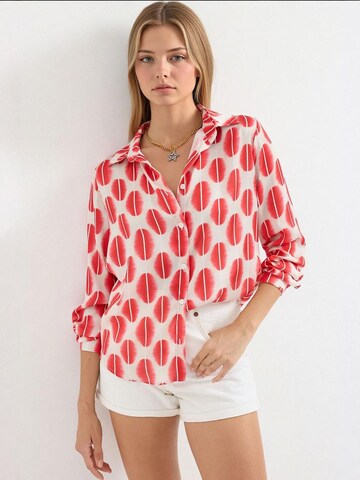 Bigdart - Blusa em vermelho: frente