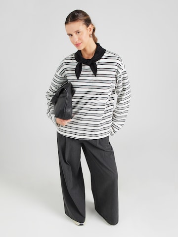 Monki Tričko – bílá