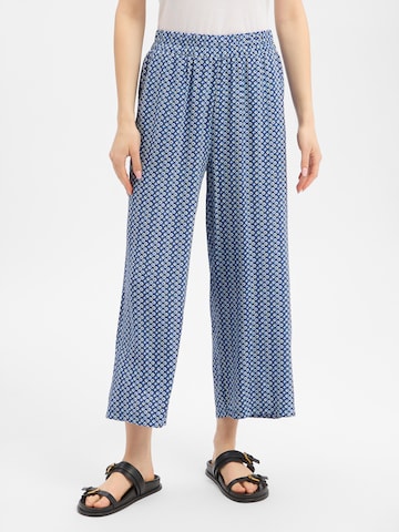 Franco Callegari Loose fit Trousers in Blue: front