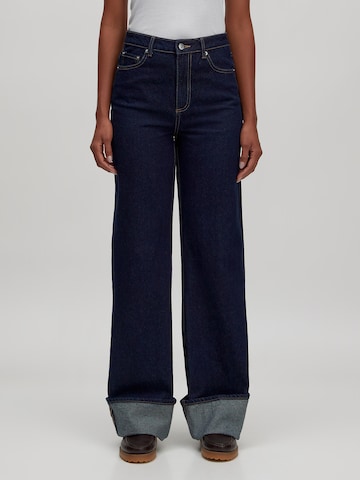 EDITED Regular Jeans 'Hale' in Blue: front