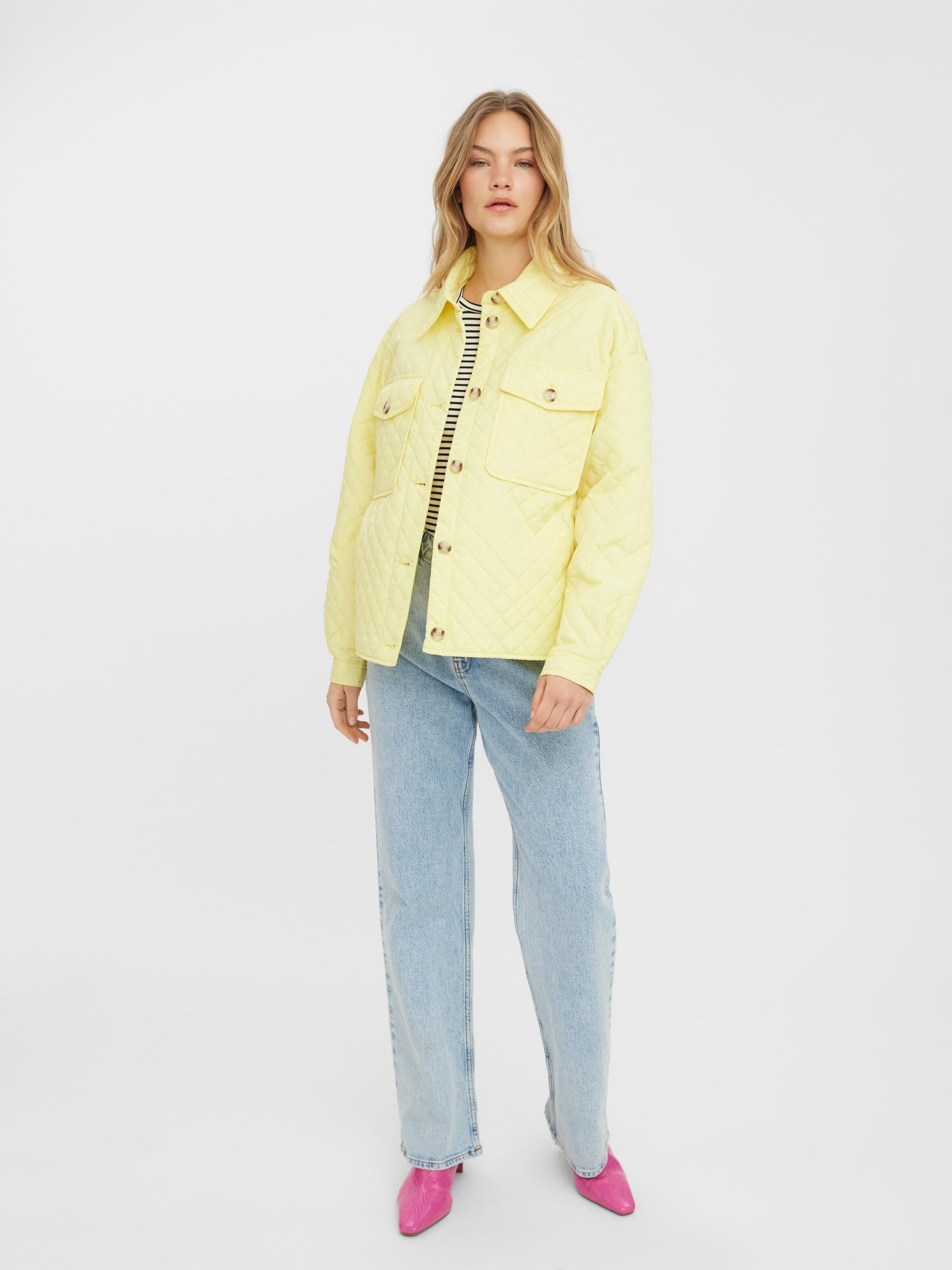 VERO MODA Between Season Jacket Simone Jolie in Yellow ABOUT YOU