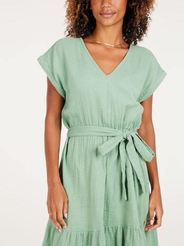 PROTEST Kleid 'PRTJAYLINS' in Grün