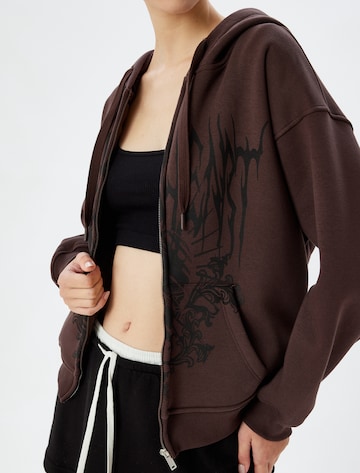 Koton Sweatshirt in Bruin