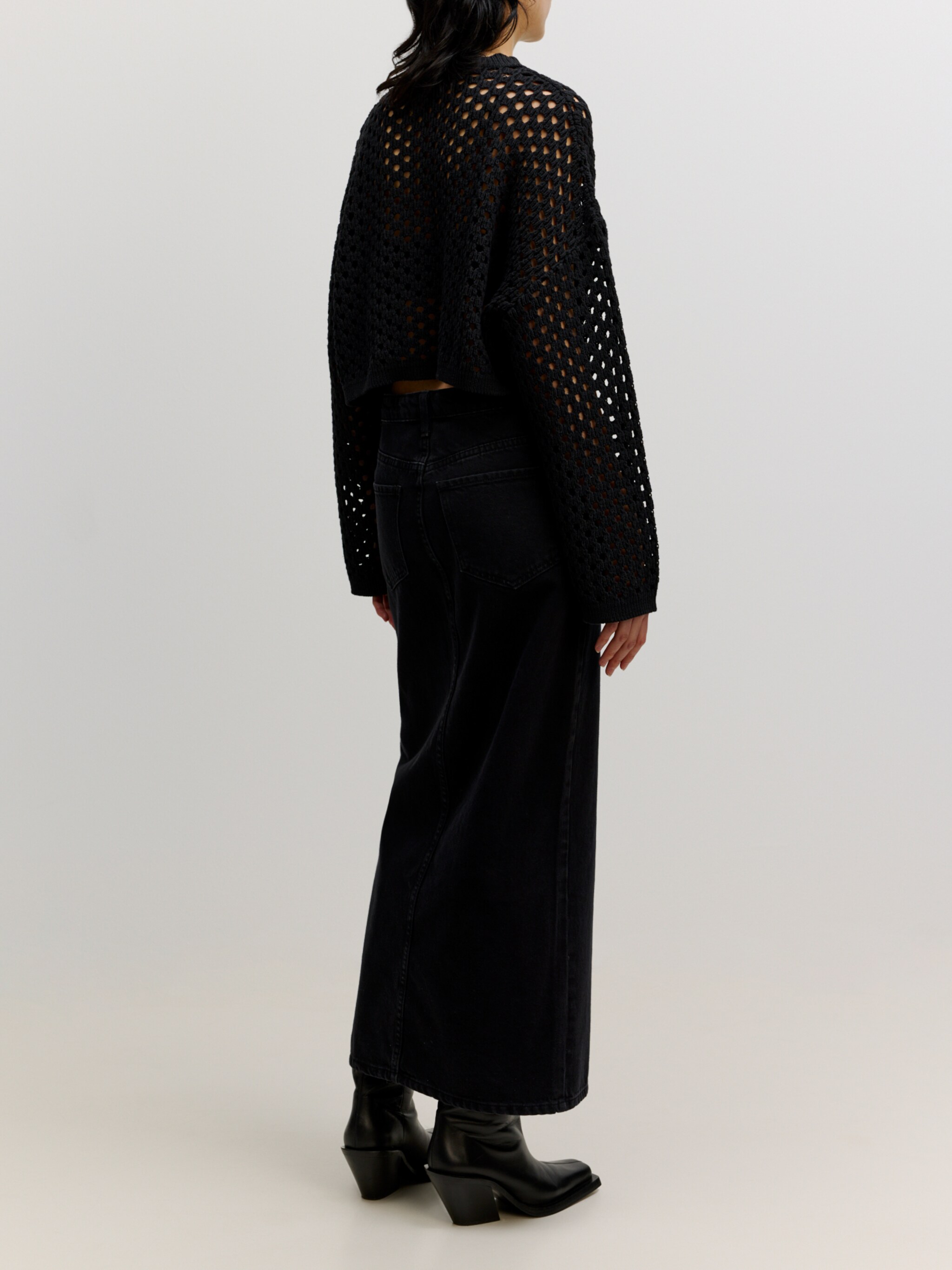 EDITED Producten Trui 'Yella' Zwart