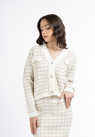 faina Knit Cardigan in White: front