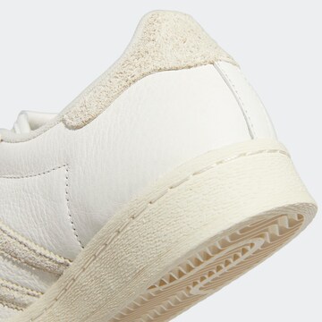 ADIDAS ORIGINALS Sneakers low ' Superstar 82 ' i hvit