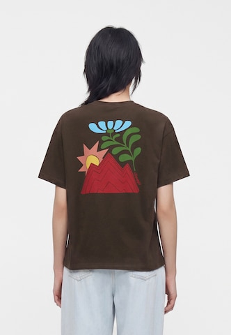 T-shirt 'S-HYTTE' NAPAPIJRI en marron : devant