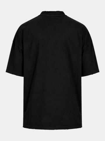 Maglietta 'RAW FIT T-shirt - T17577' di Made By Society in nero
