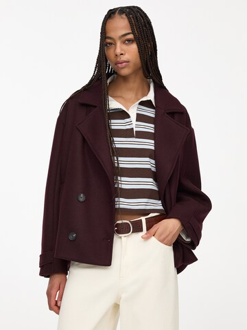 Pull&Bear Between-seasons coat in Red: front