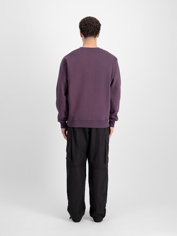 ALPHA INDUSTRIES - Sweatshirt em roxo