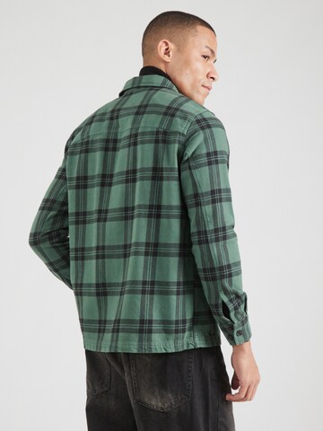 Only & Sons - Ajuste confortable Camisa 'ONSOLIVER' en verde