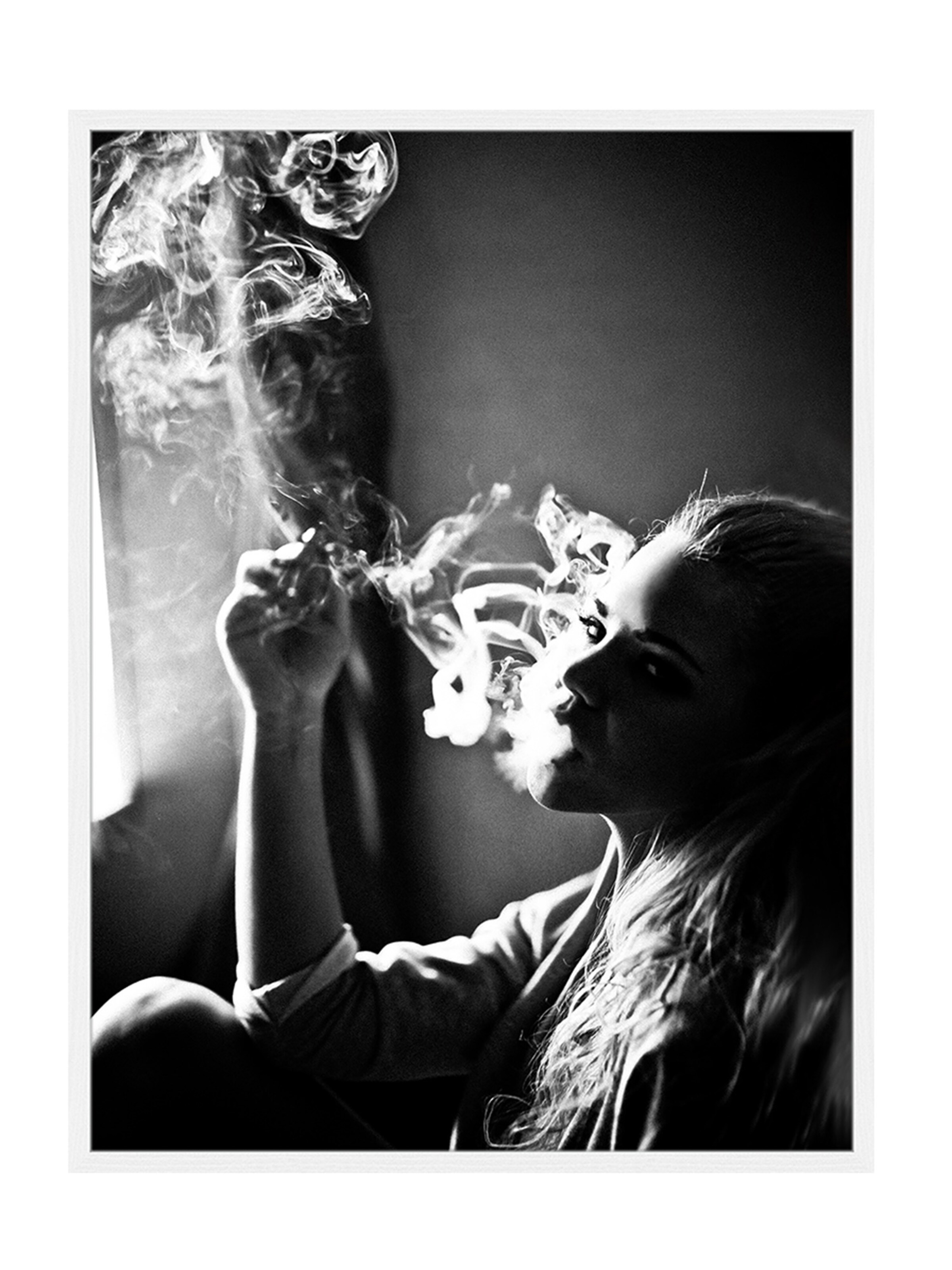Liv Corday Image 'Smoking Ideas' in White: front